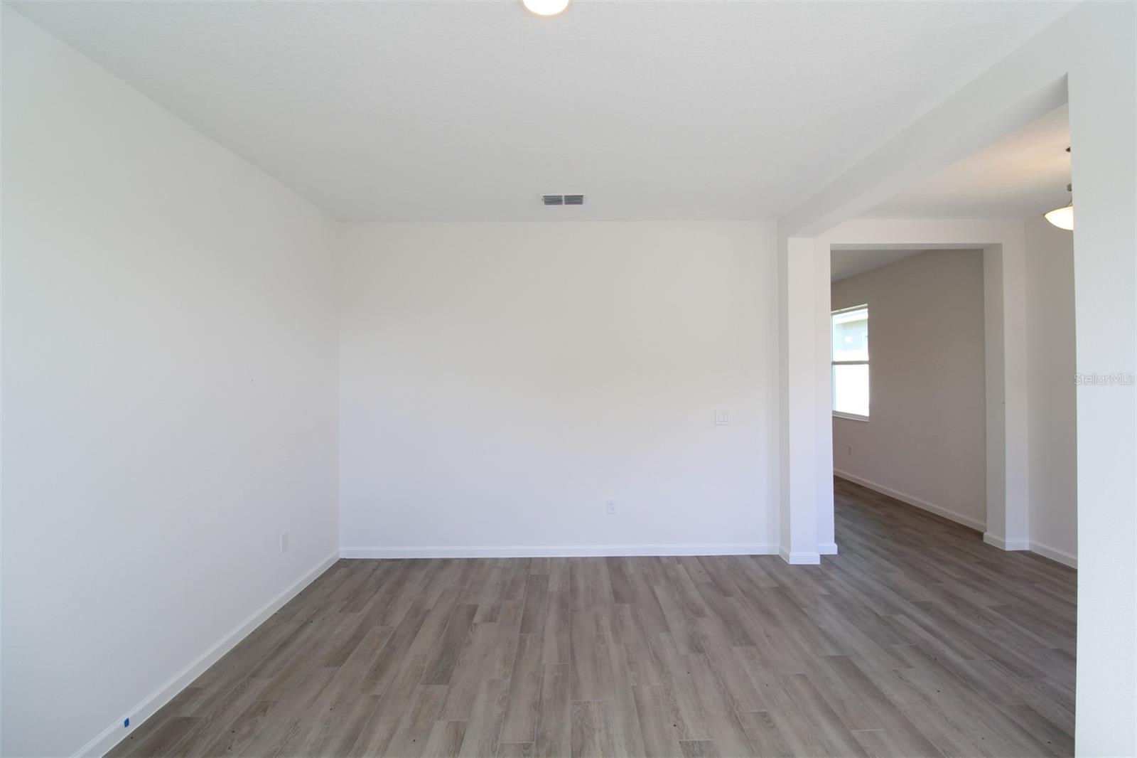 1296 Hyde St Property Photo 18