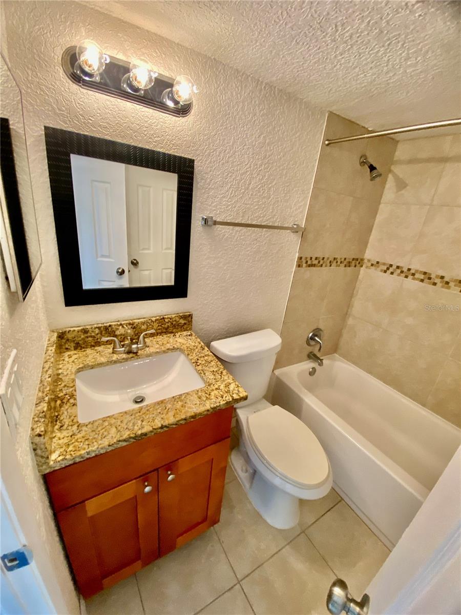 554 Orange Dr #15 Property Photo 9
