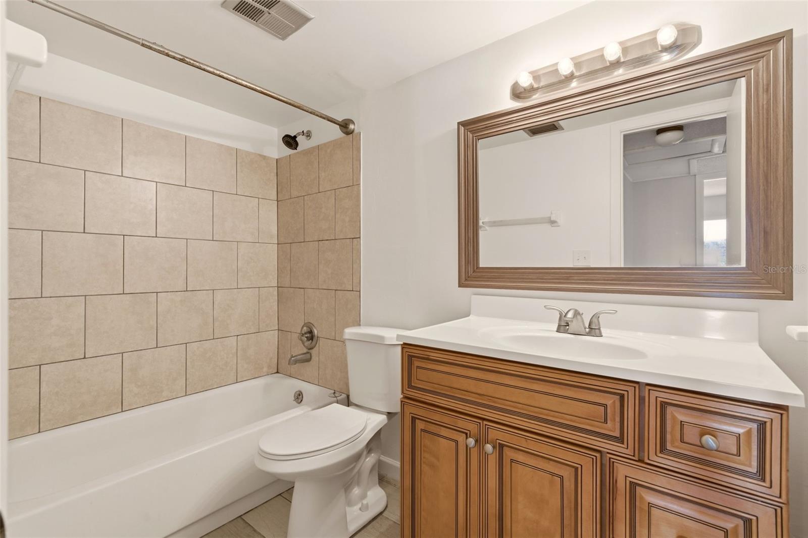 574 Orange Dr #76 Property Photo 12