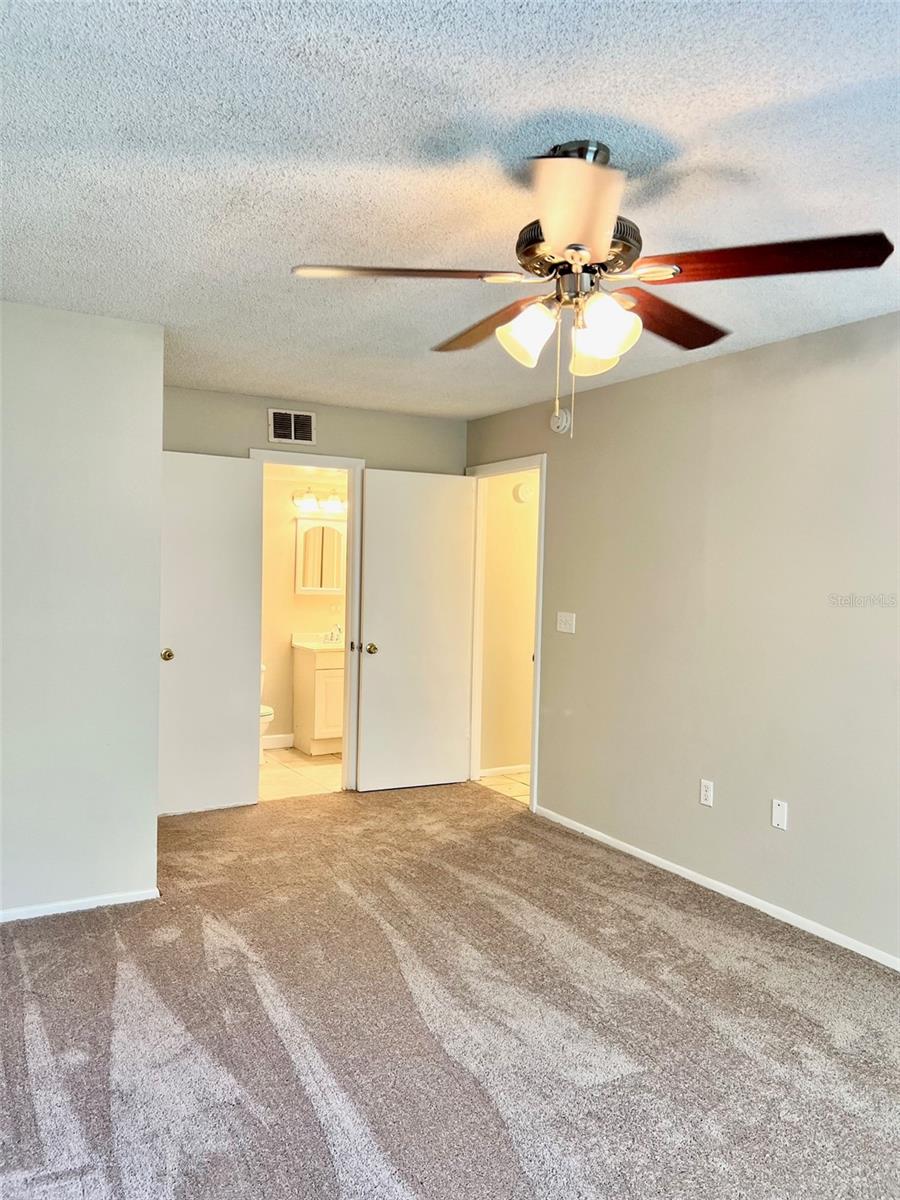 6065 Village Cir #6065 Property Photo 12