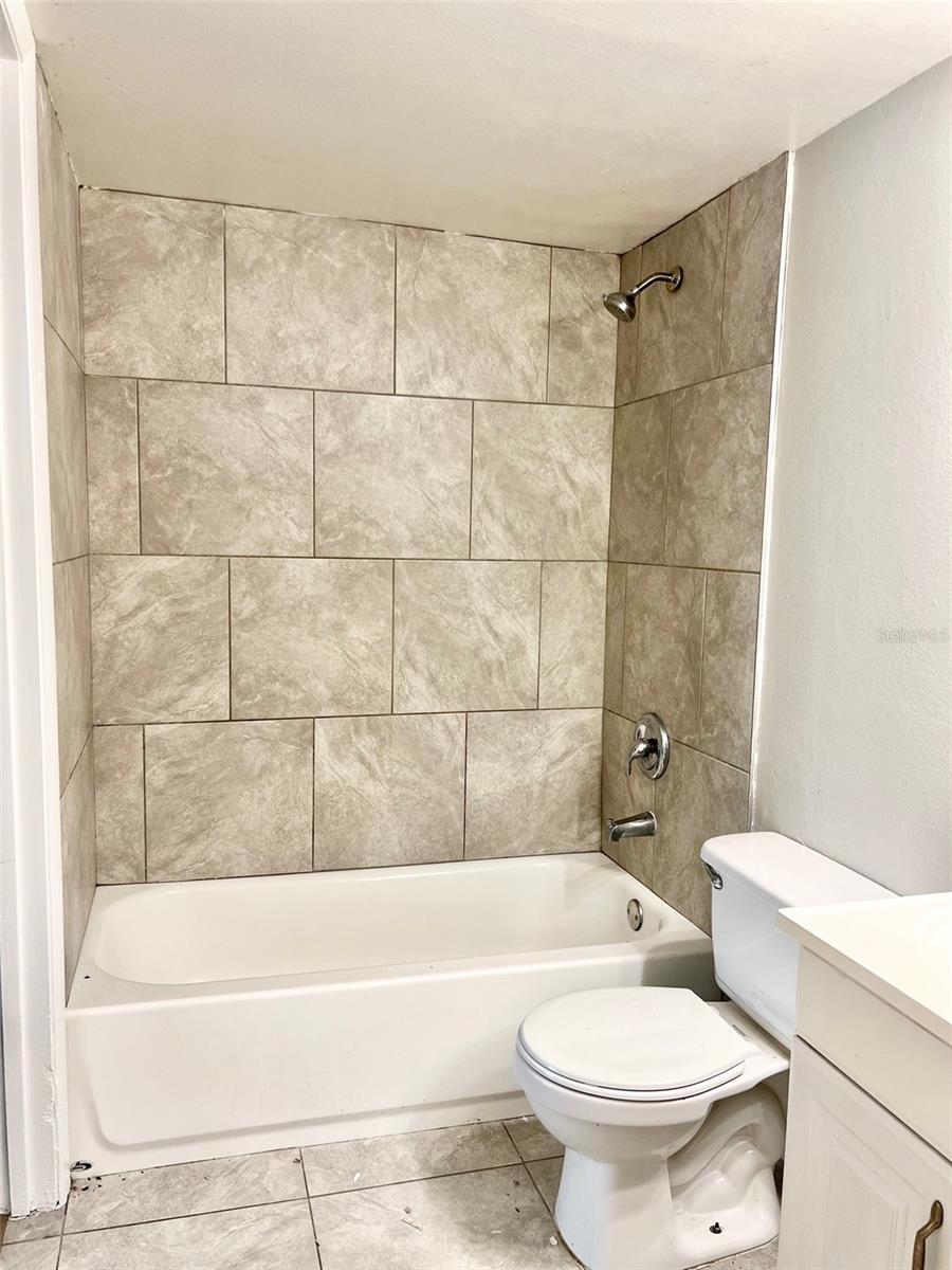 6065 Village Cir #6065 Property Photo 15