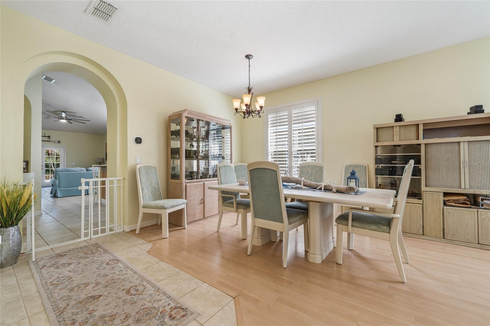 2248 Hillshire Dr Property Photo 4