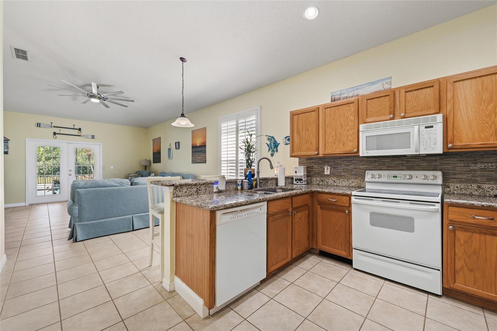 2248 Hillshire Dr Property Photo 6