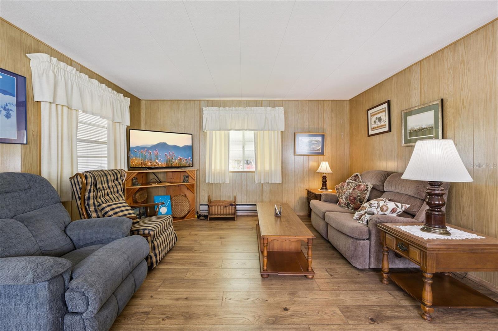 13 Cocos Plumosa Dr #b Property Photo 10