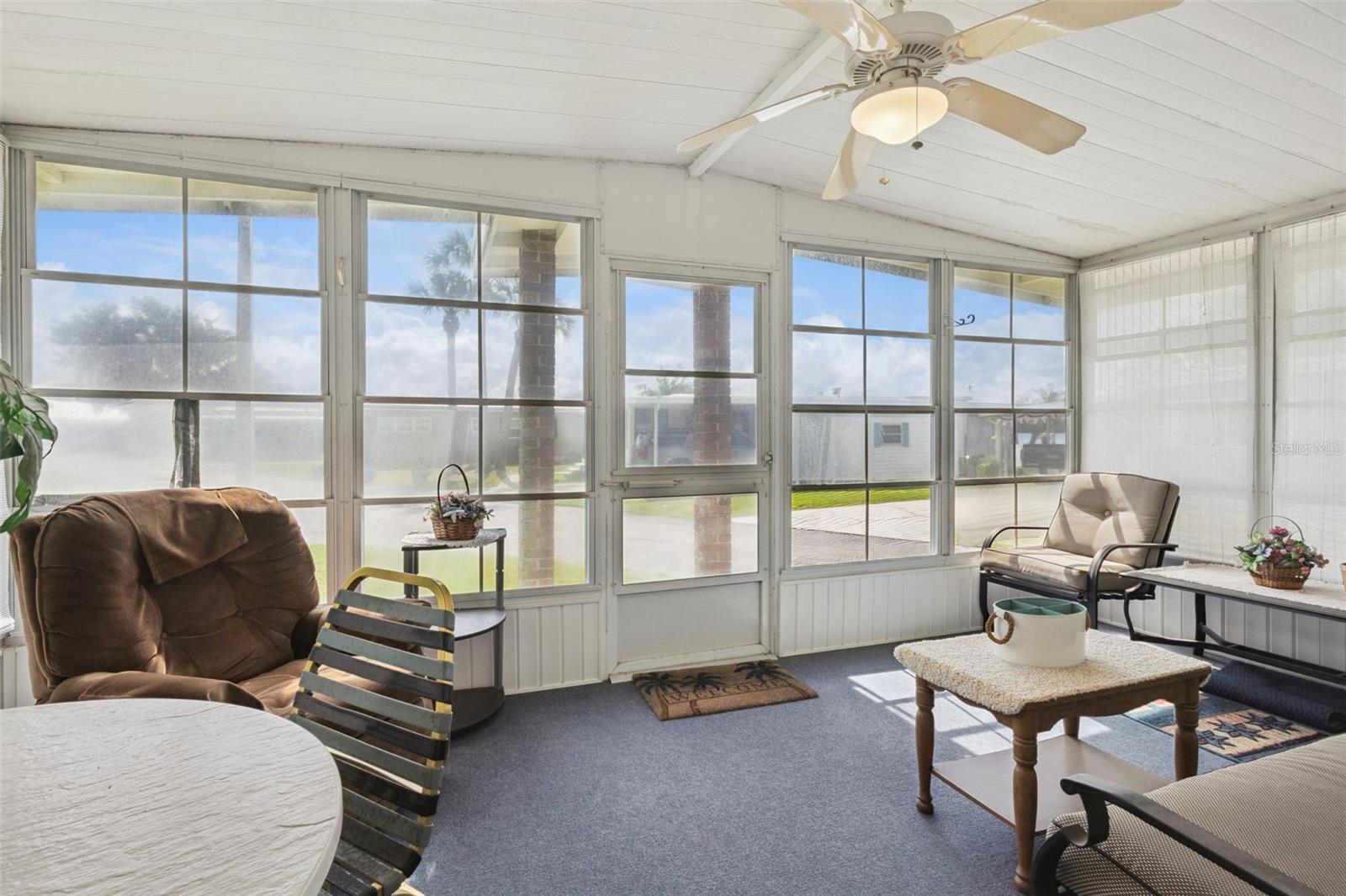 13 Cocos Plumosa Dr #b Property Photo 13