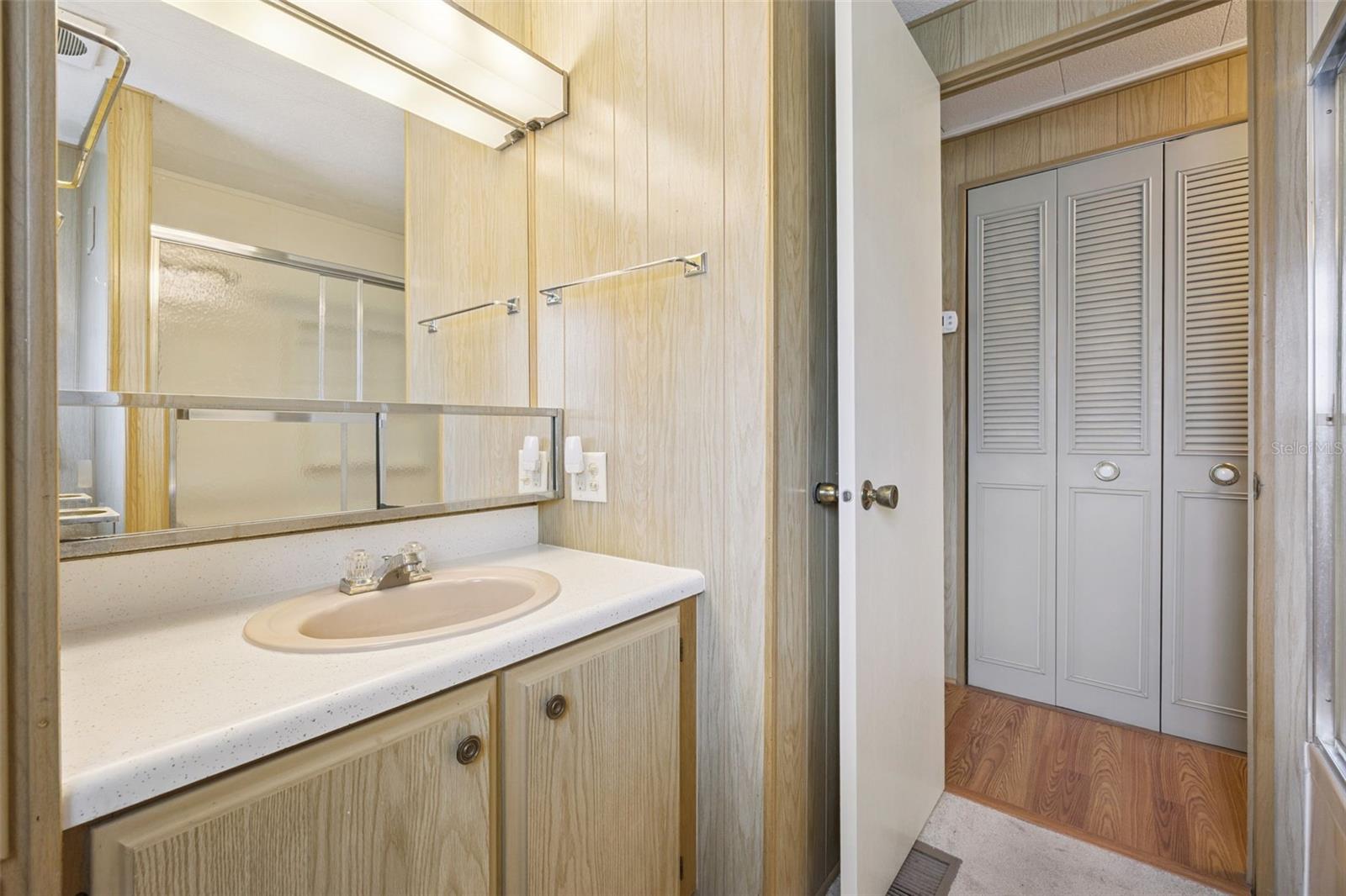 13 Cocos Plumosa Dr #b Property Photo 19