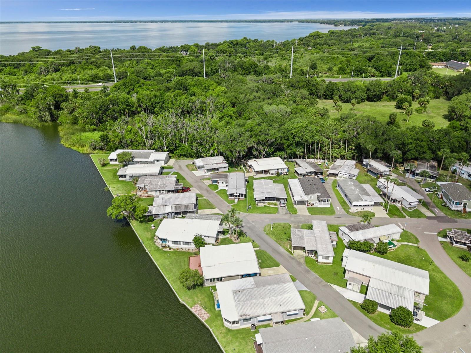 13 Cocos Plumosa Dr #b Property Photo 37