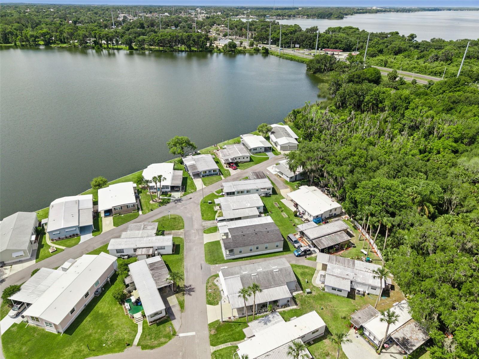 13 Cocos Plumosa Dr #b Property Photo 38