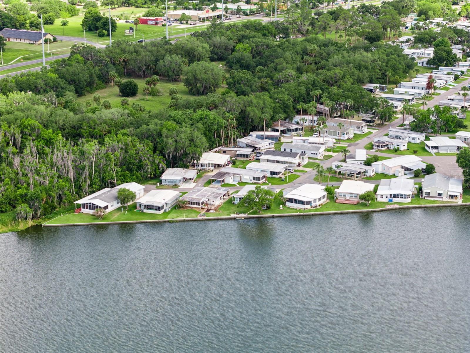 13 Cocos Plumosa Dr #b Property Photo 39