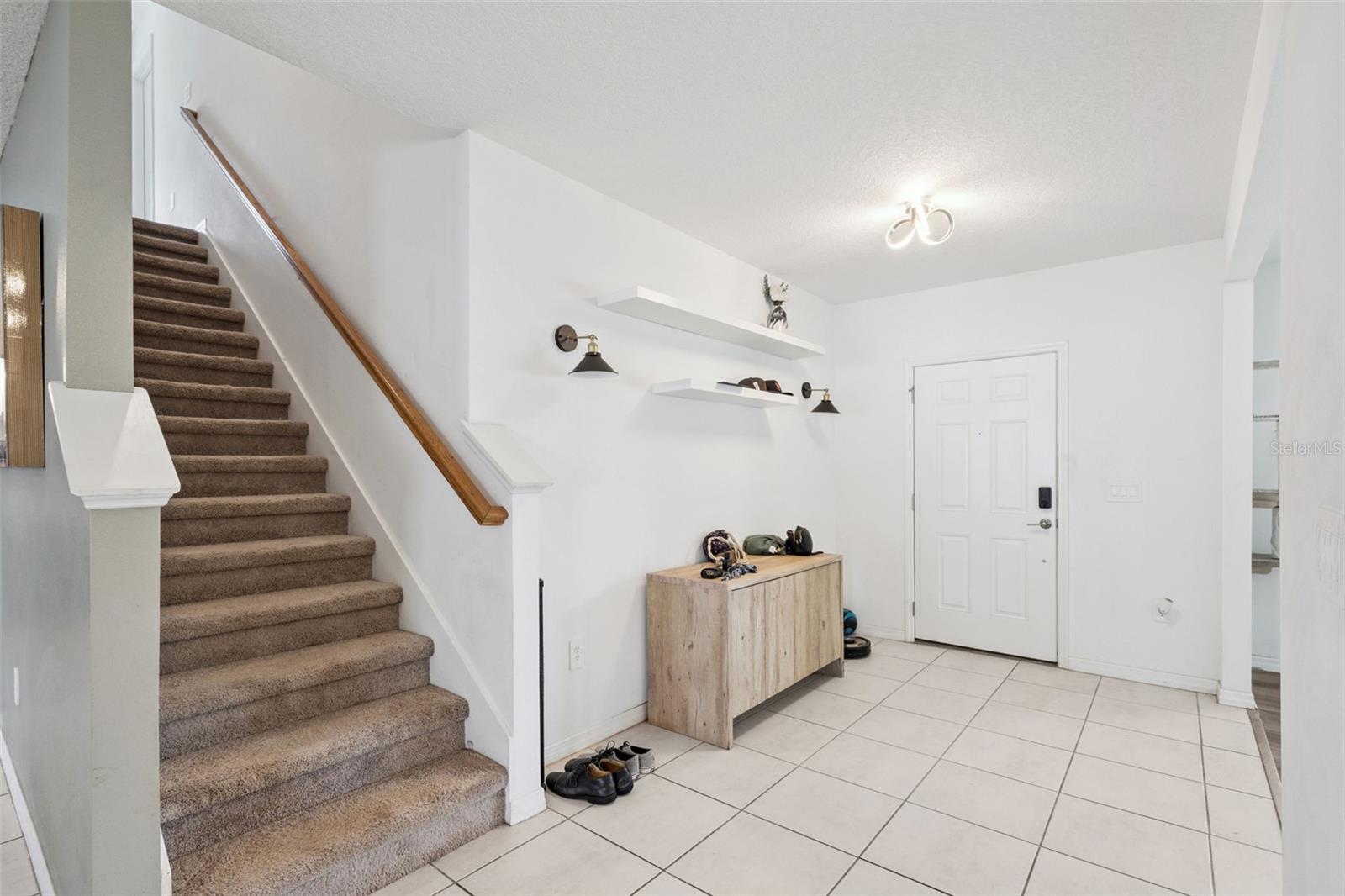 584 Pink Ibis Bnd Property Photo 6