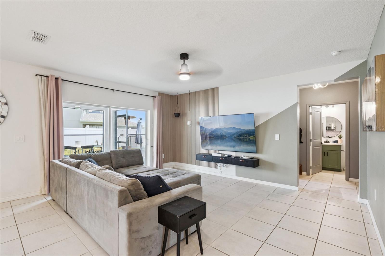 584 Pink Ibis Bnd Property Photo 7