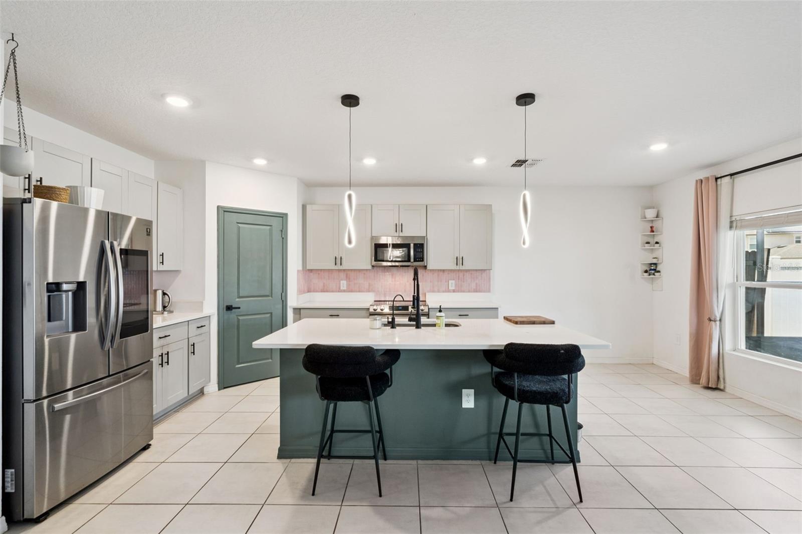 584 Pink Ibis Bnd Property Photo 10