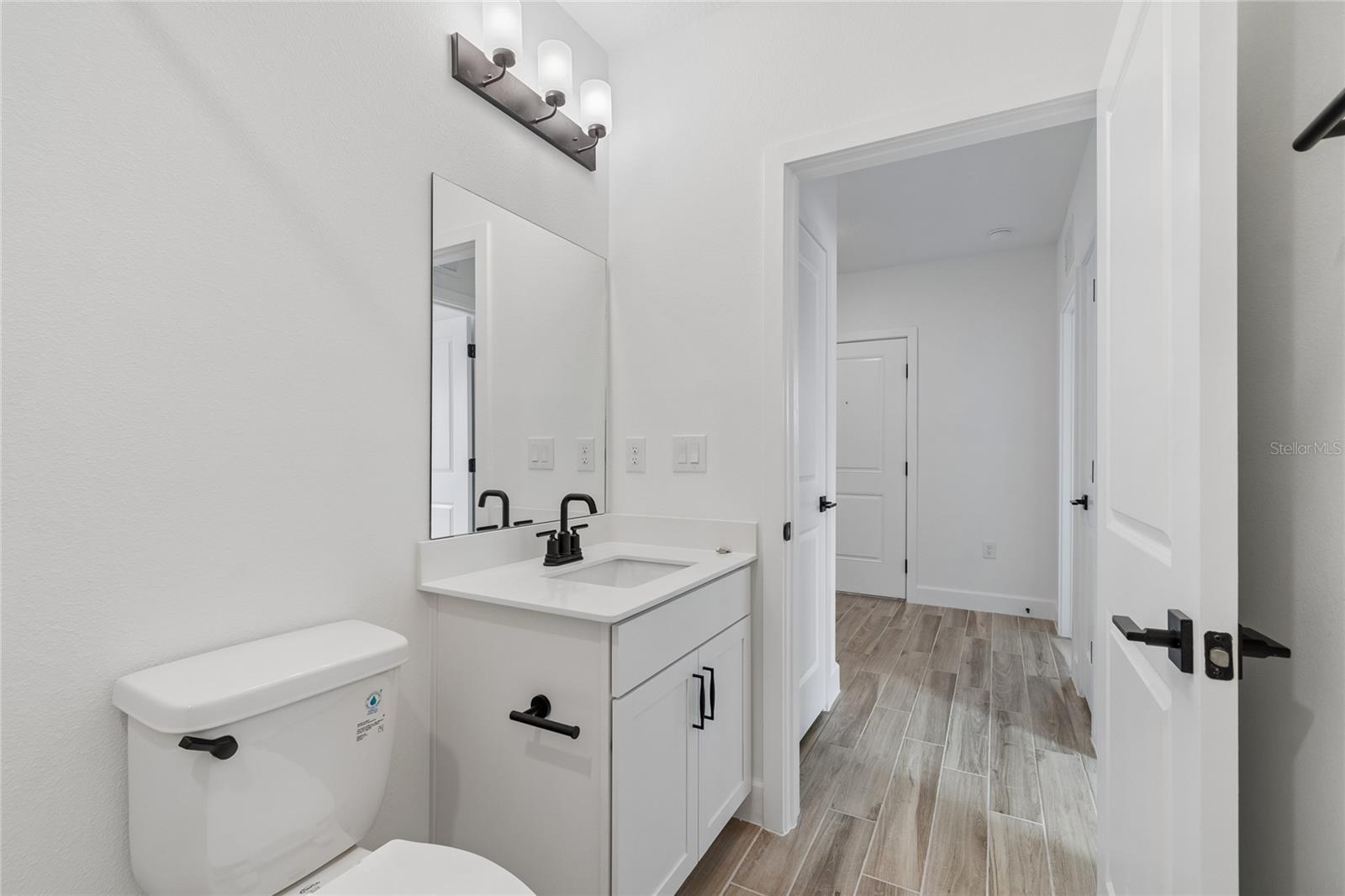 8238 Eldron Pl Property Photo 18