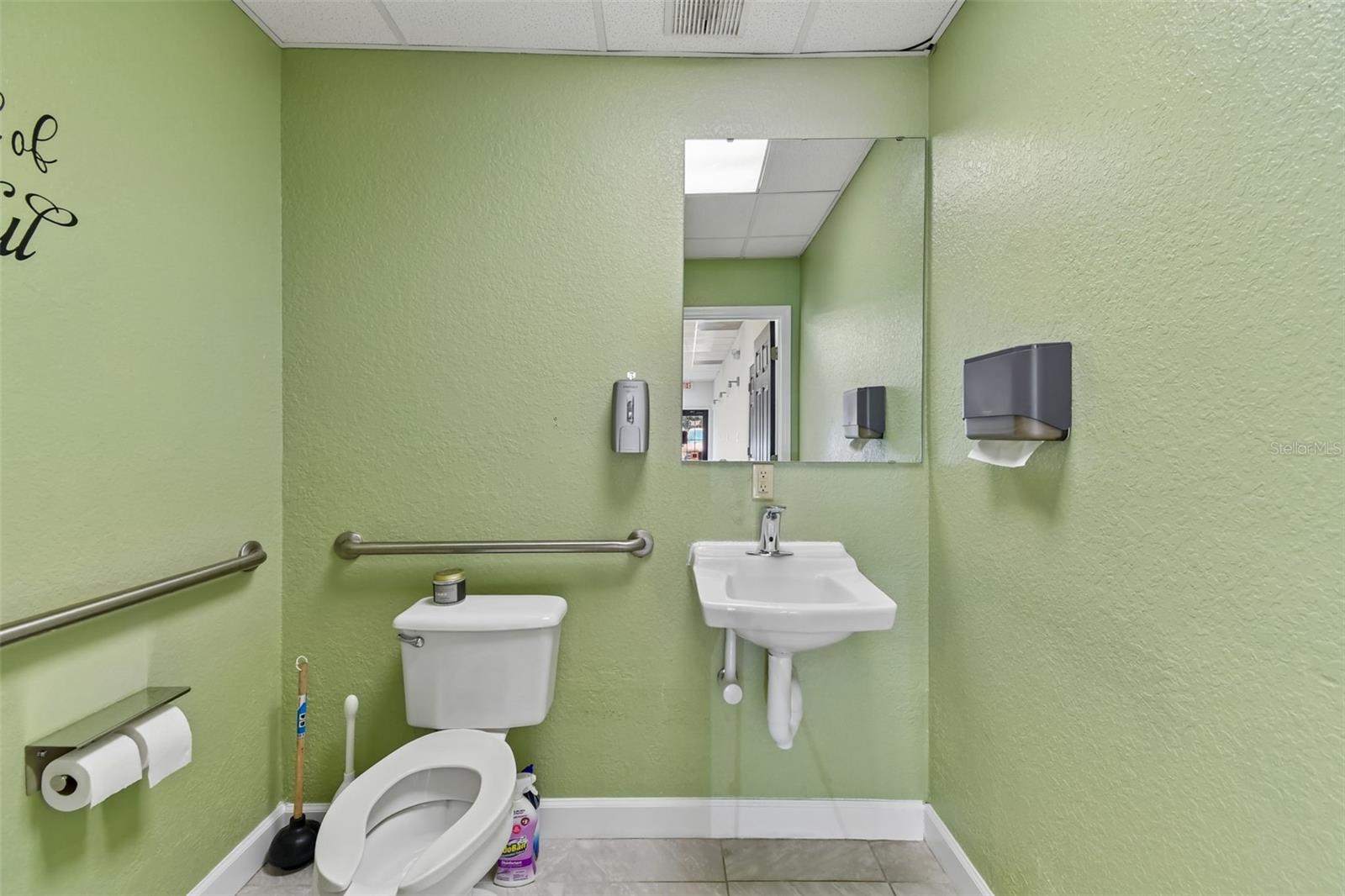 450 E Highway 50 Property Photo 46