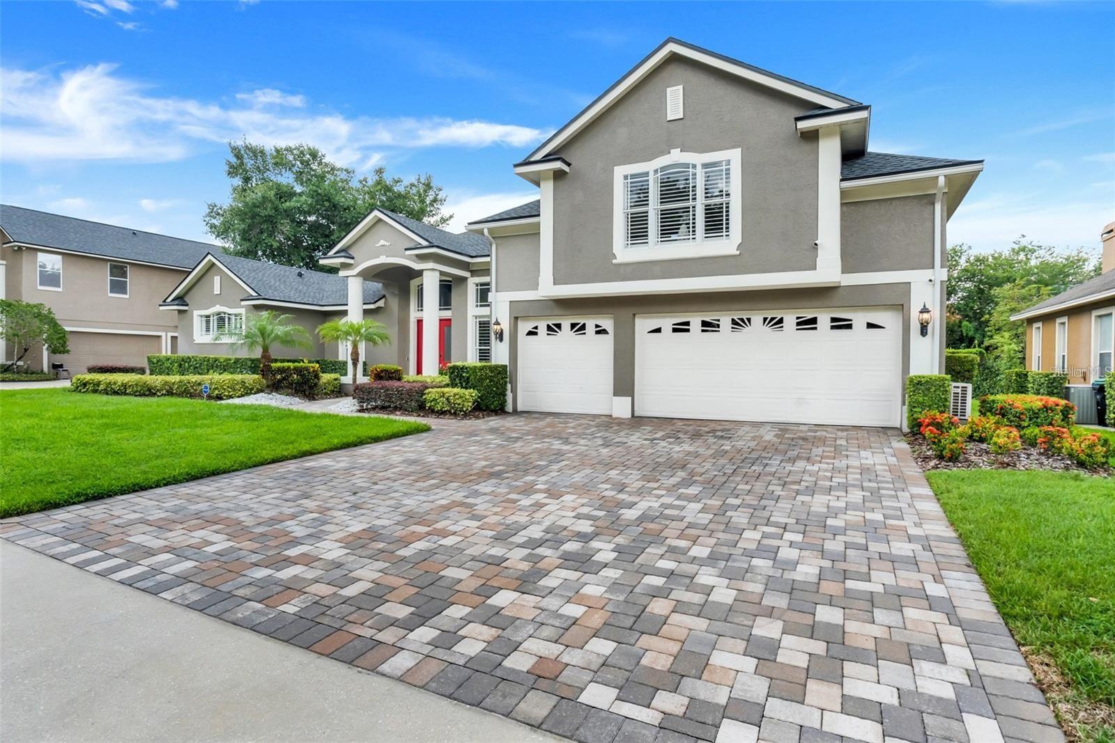 8629 Great Cove Dr Property Photo 2