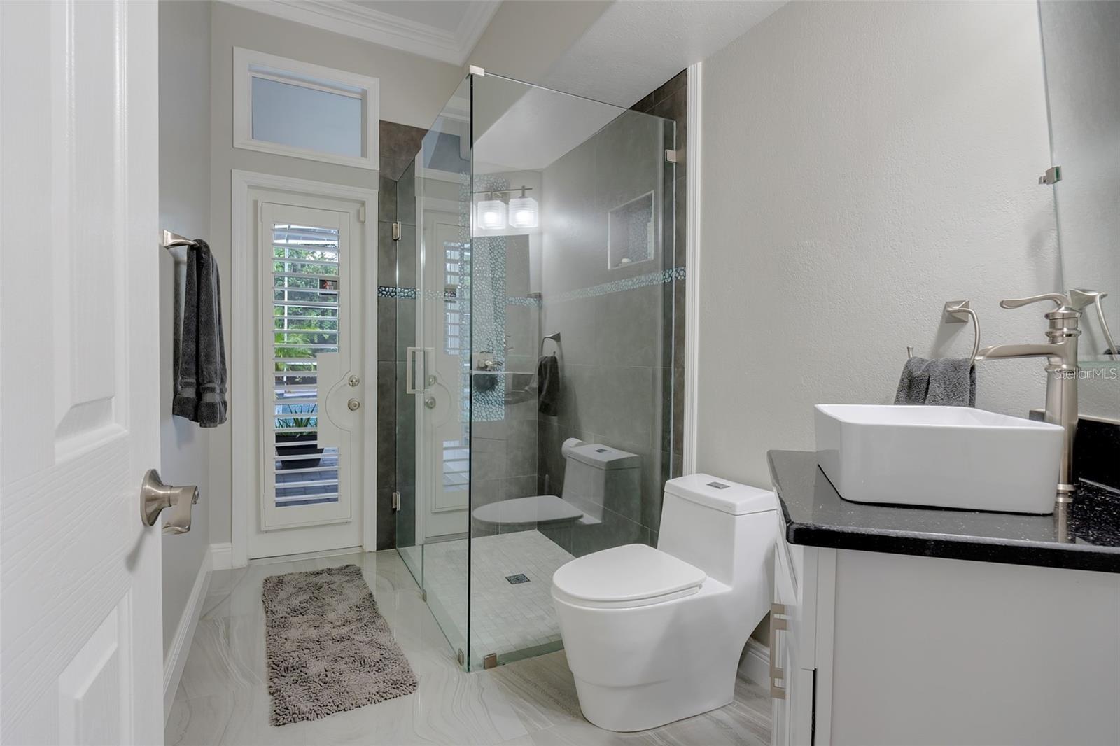 8629 Great Cove Dr Property Photo 24