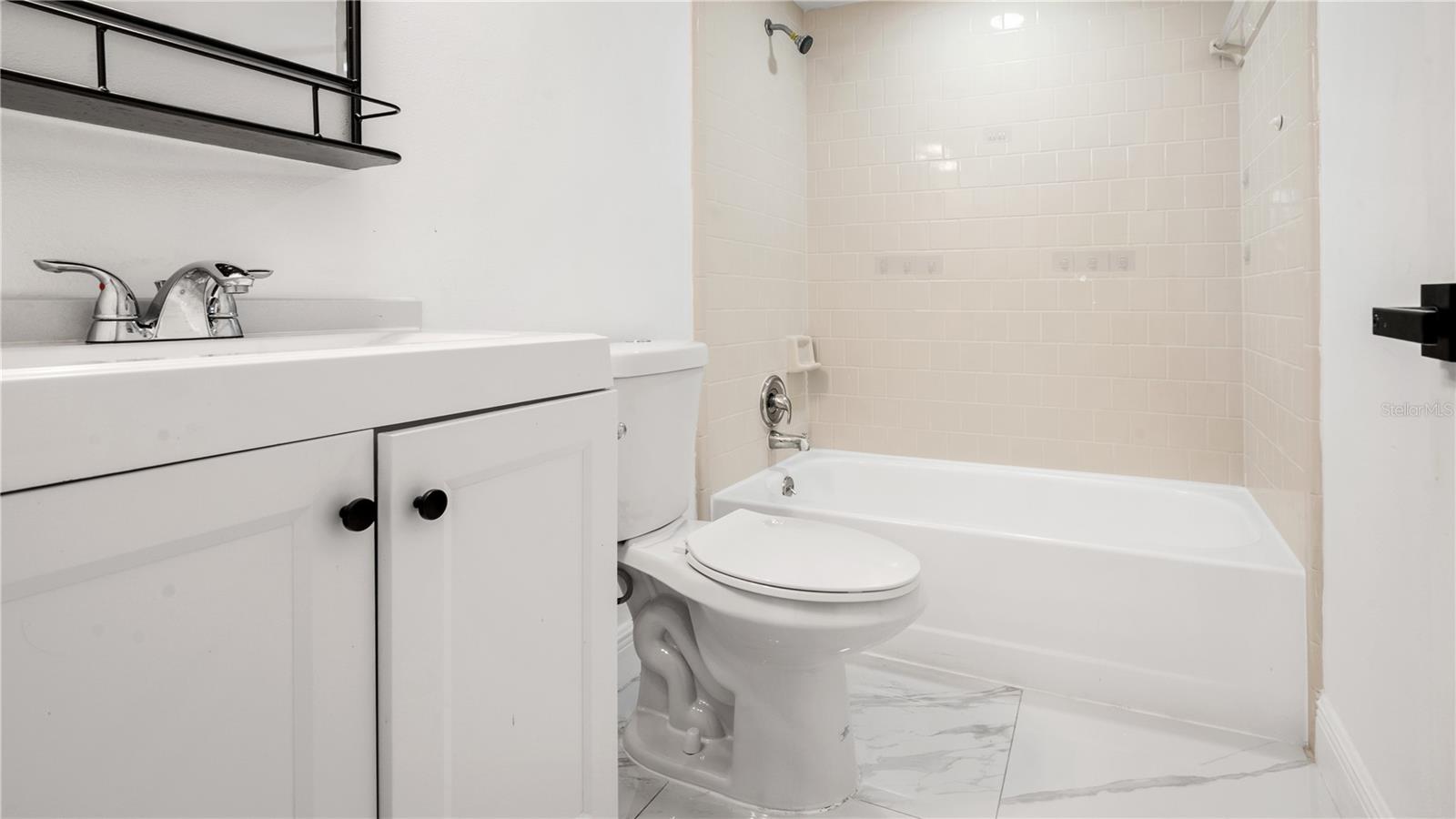 4999 Dover Cir Property Photo 13
