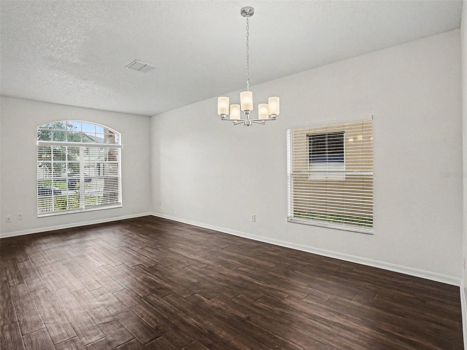 8857 Palisades Beach Ave Property Photo 6