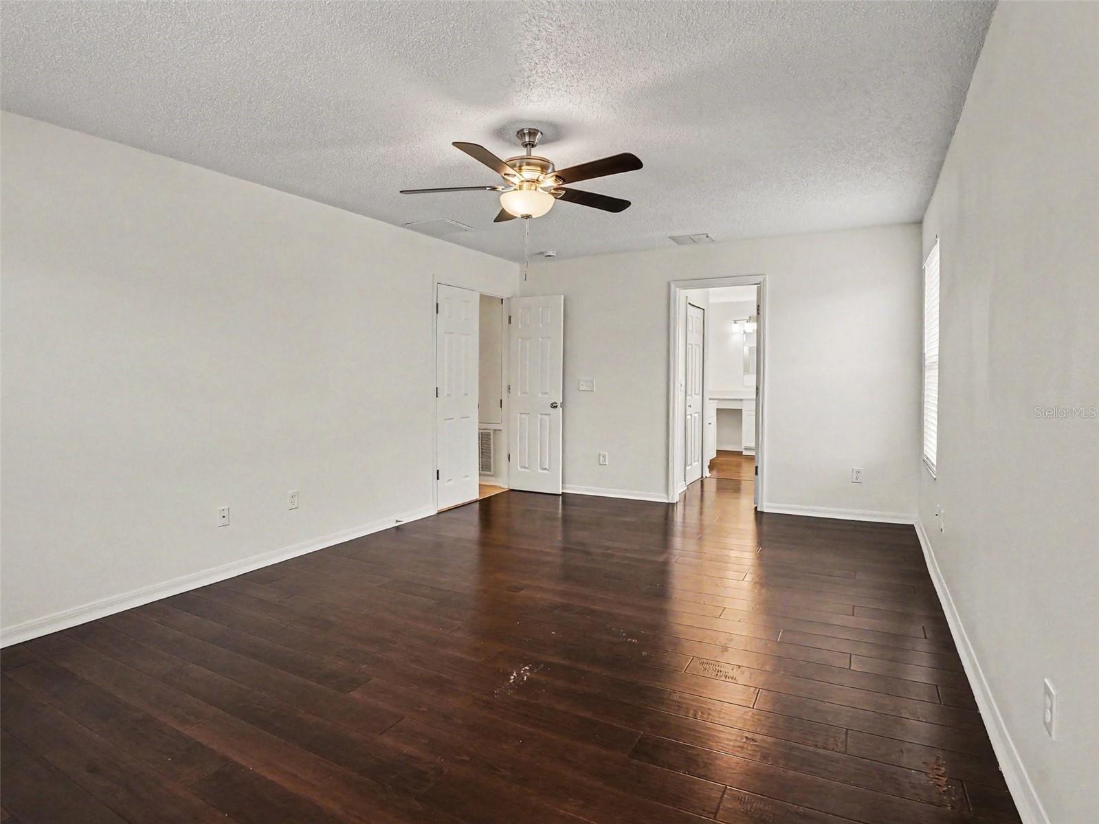 8857 Palisades Beach Ave Property Photo 19