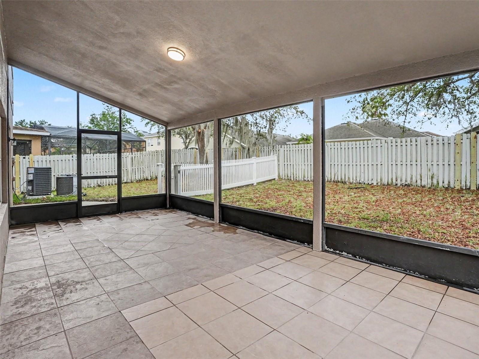 8857 Palisades Beach Ave Property Photo 28
