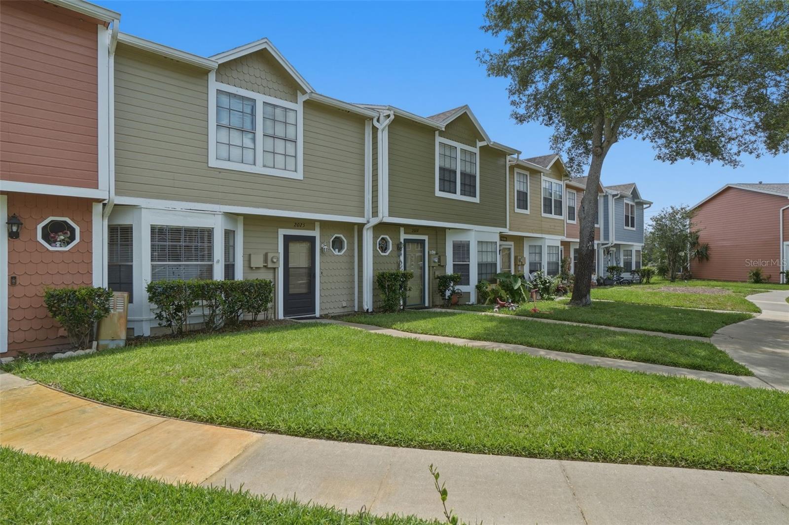 2025 Waterleaf St Property Photo 3