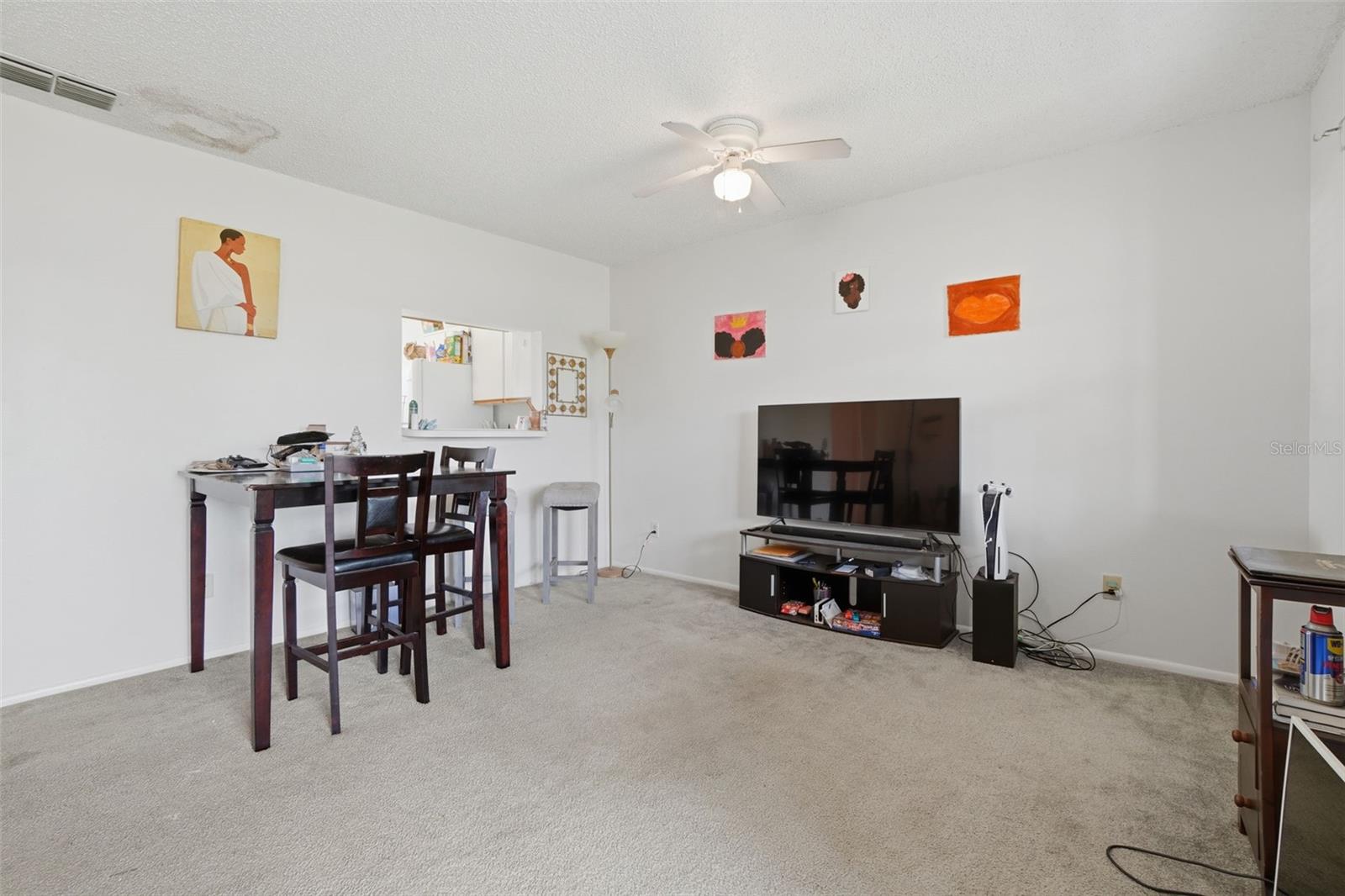 2025 Waterleaf St Property Photo 8