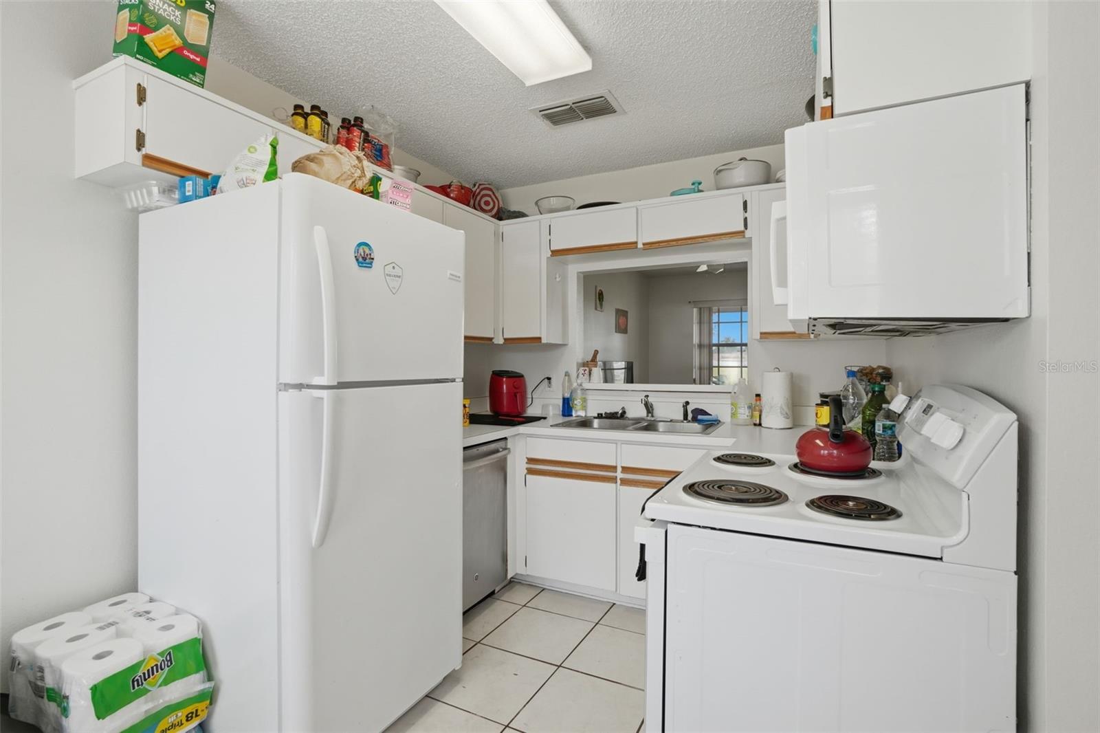 2025 Waterleaf St Property Photo 12
