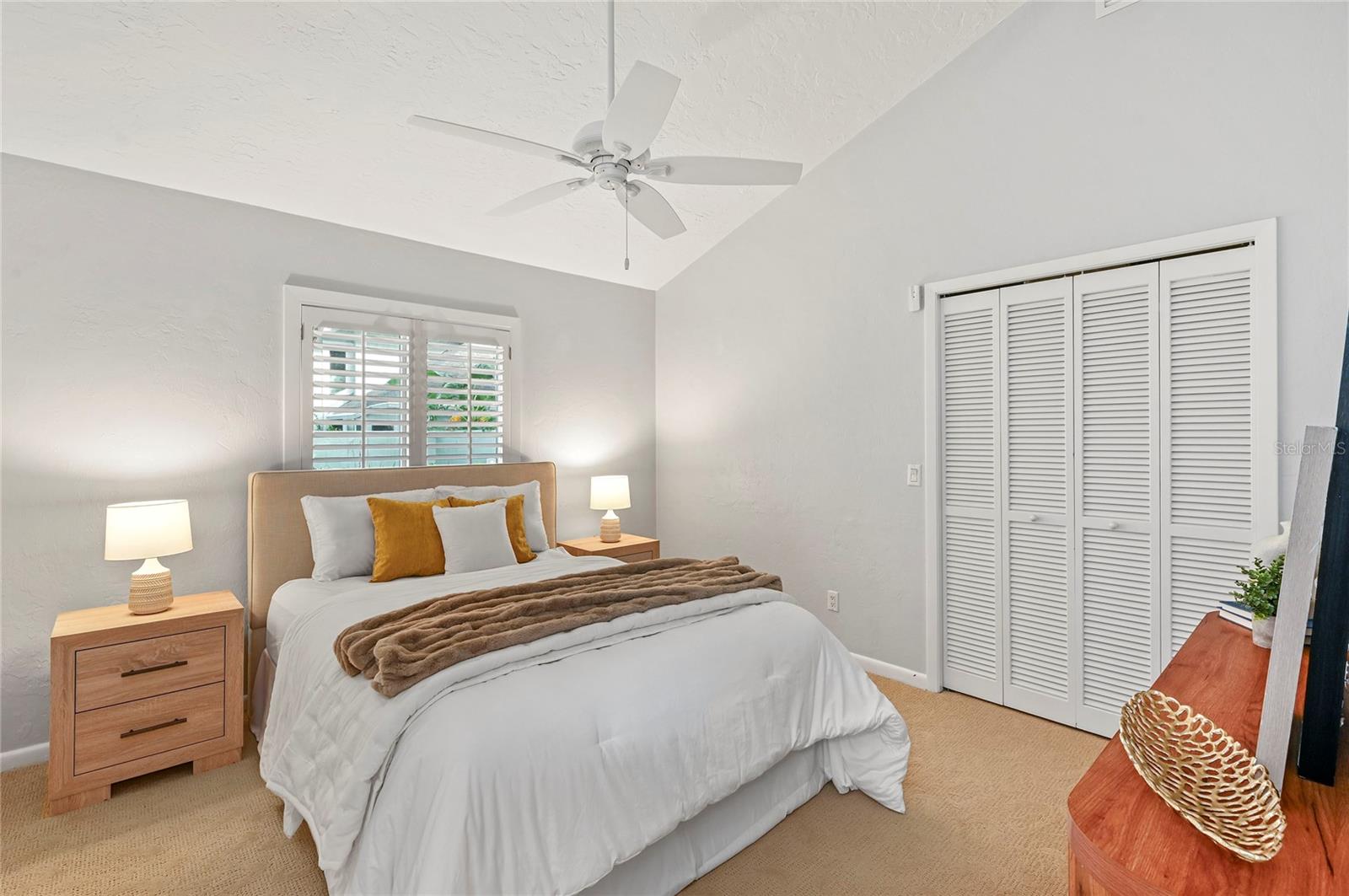 1215 Commodore Dr Property Photo 45