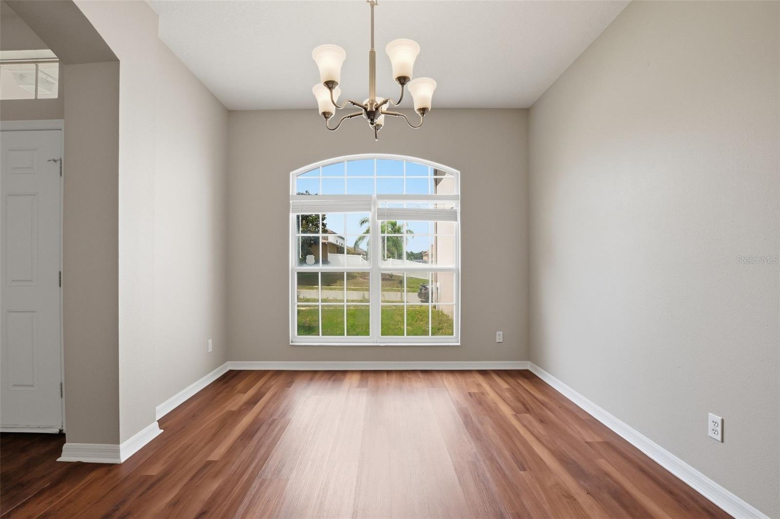 2083 Casaba Cove Ave Property Photo 8