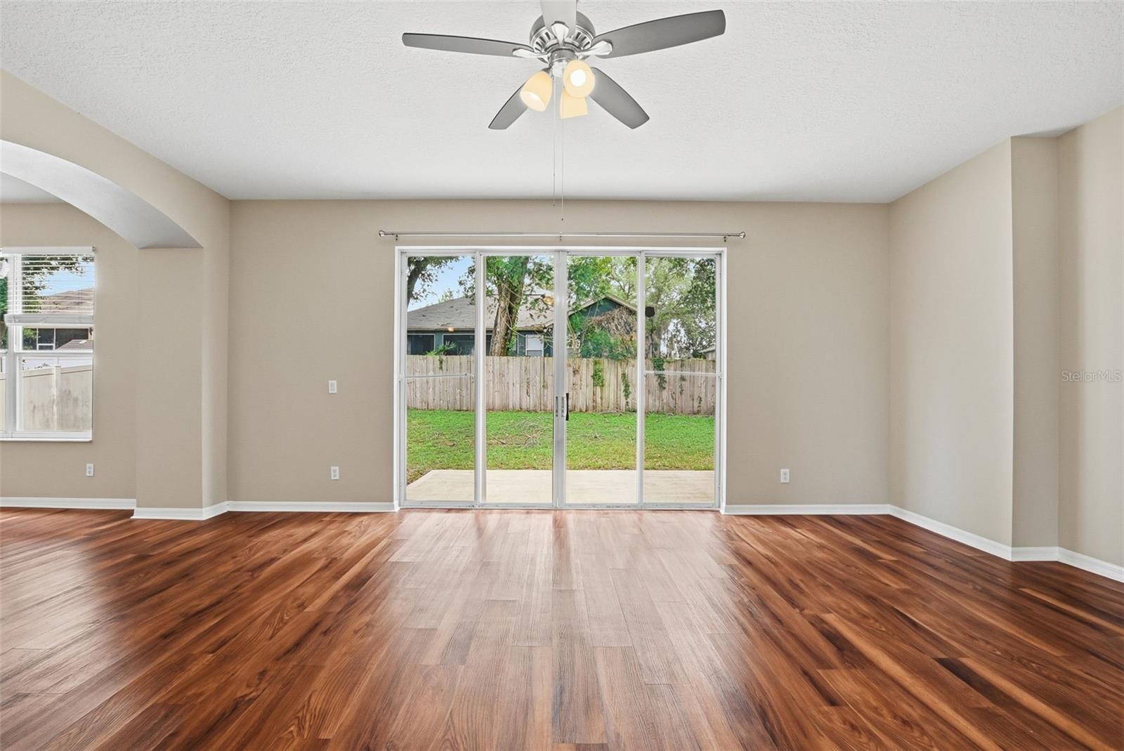2083 Casaba Cove Ave Property Photo 12