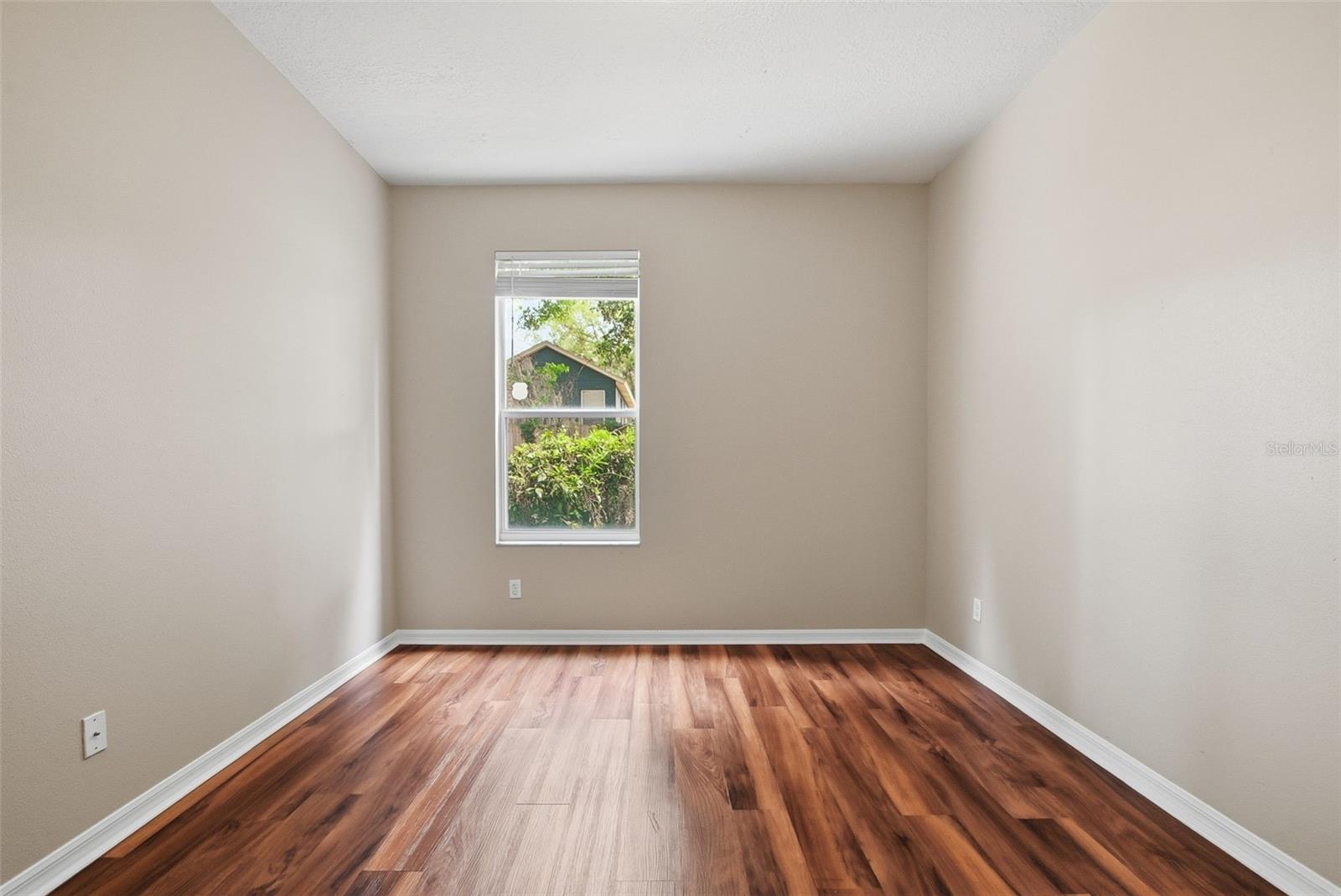 2083 Casaba Cove Ave Property Photo 19