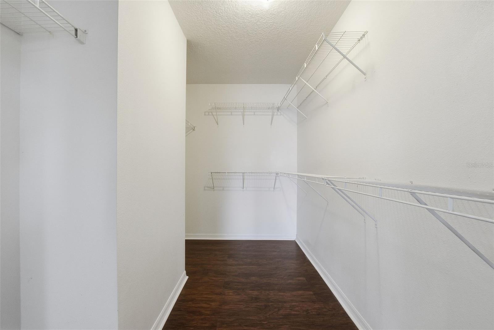 2083 Casaba Cove Ave Property Photo 32