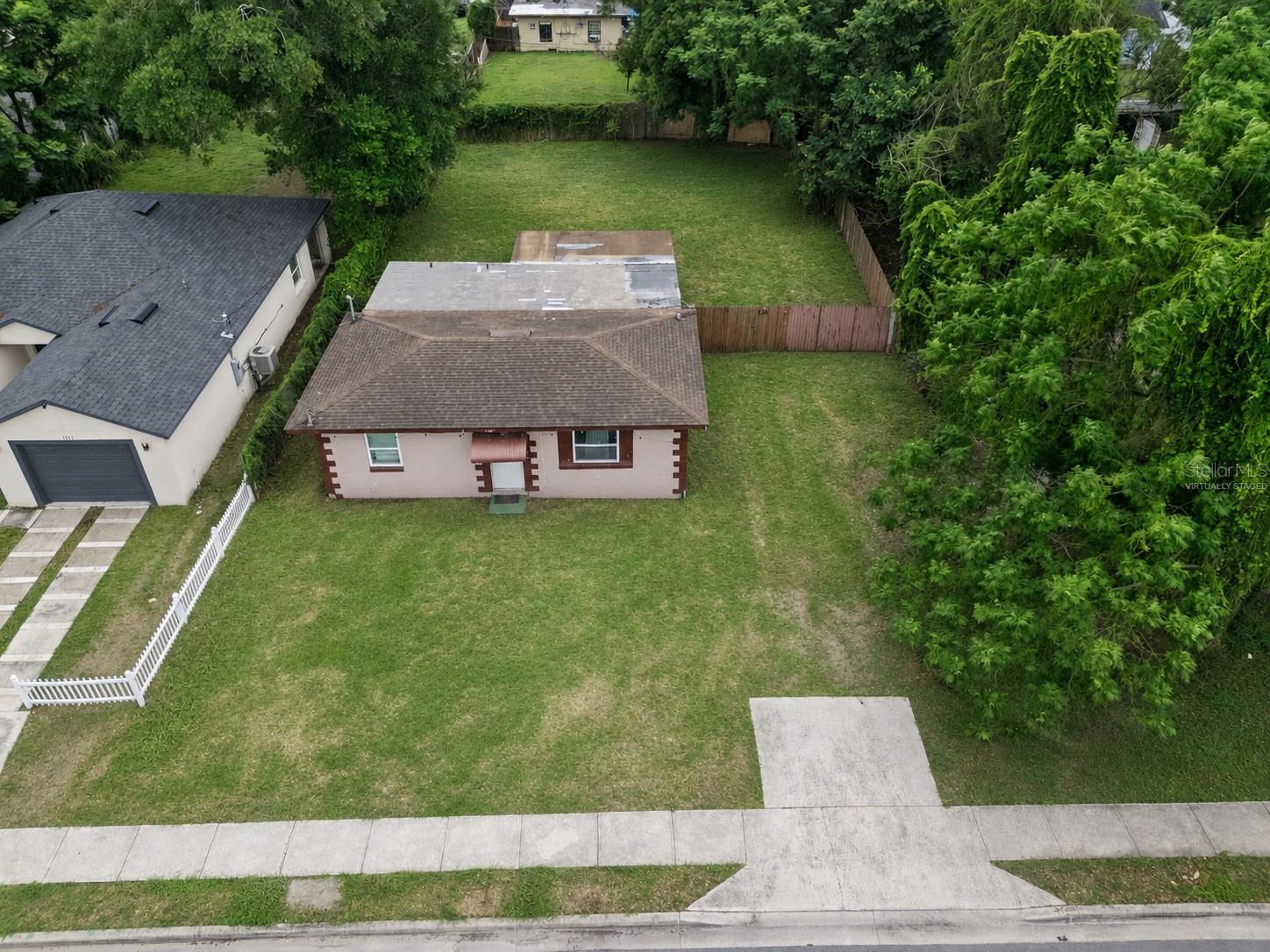 1426 18TH ST Property Photo 1