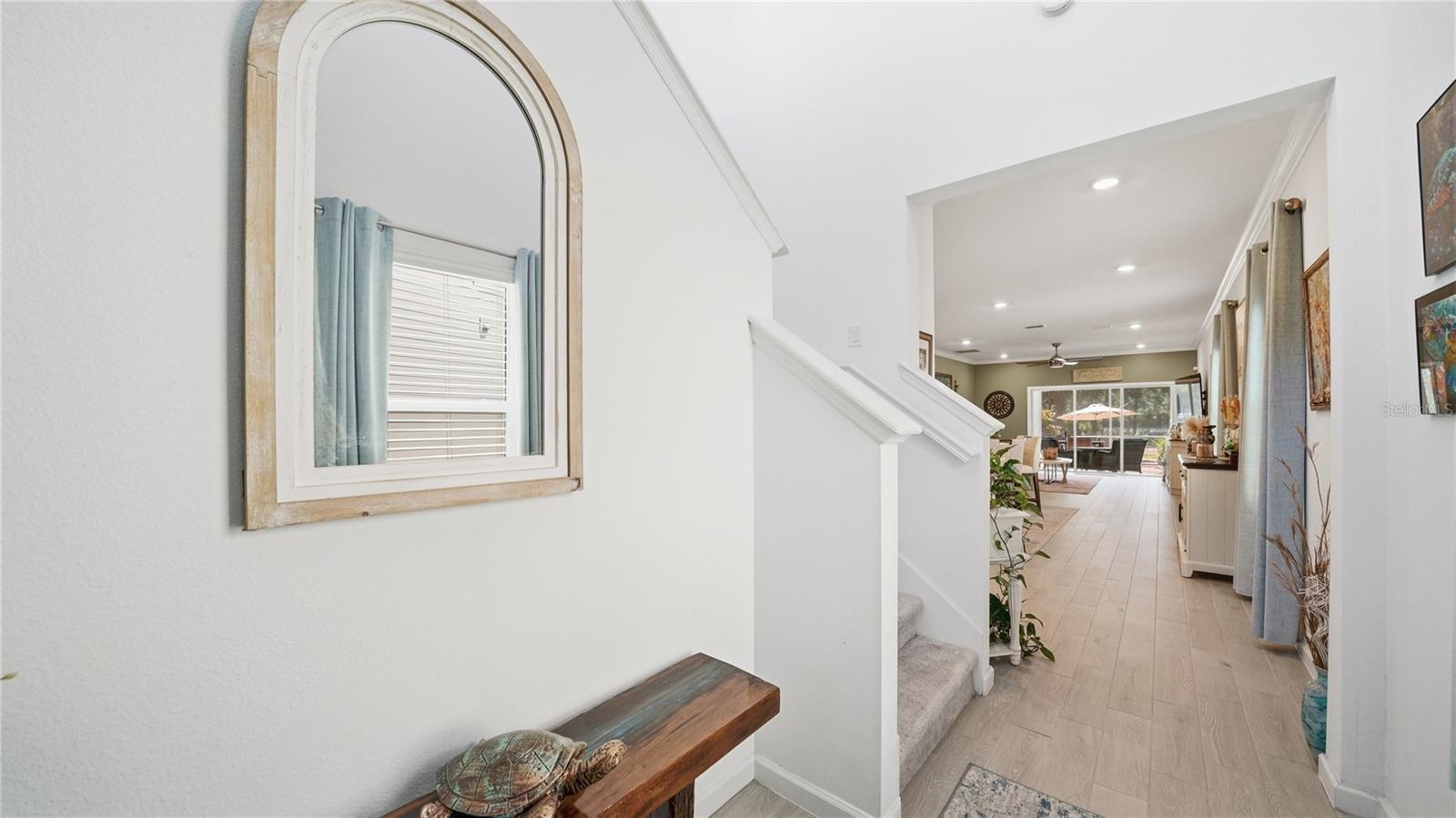 367 Lake Sinclair St Property Photo 6