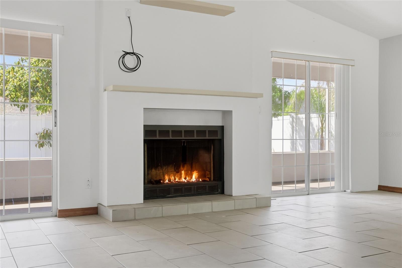 112 Augusta Cir Property Photo 5