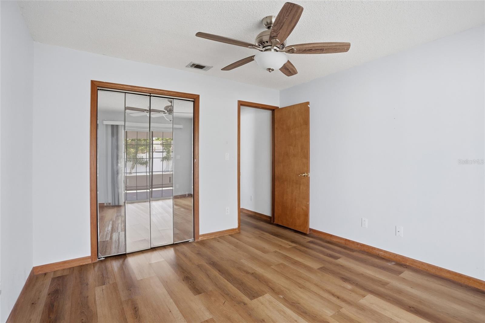 112 Augusta Cir Property Photo 19