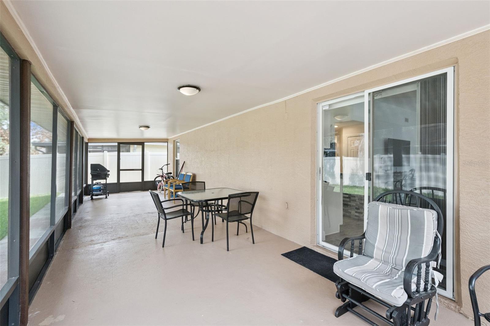 2744 Palm Isle Way Property Photo 17