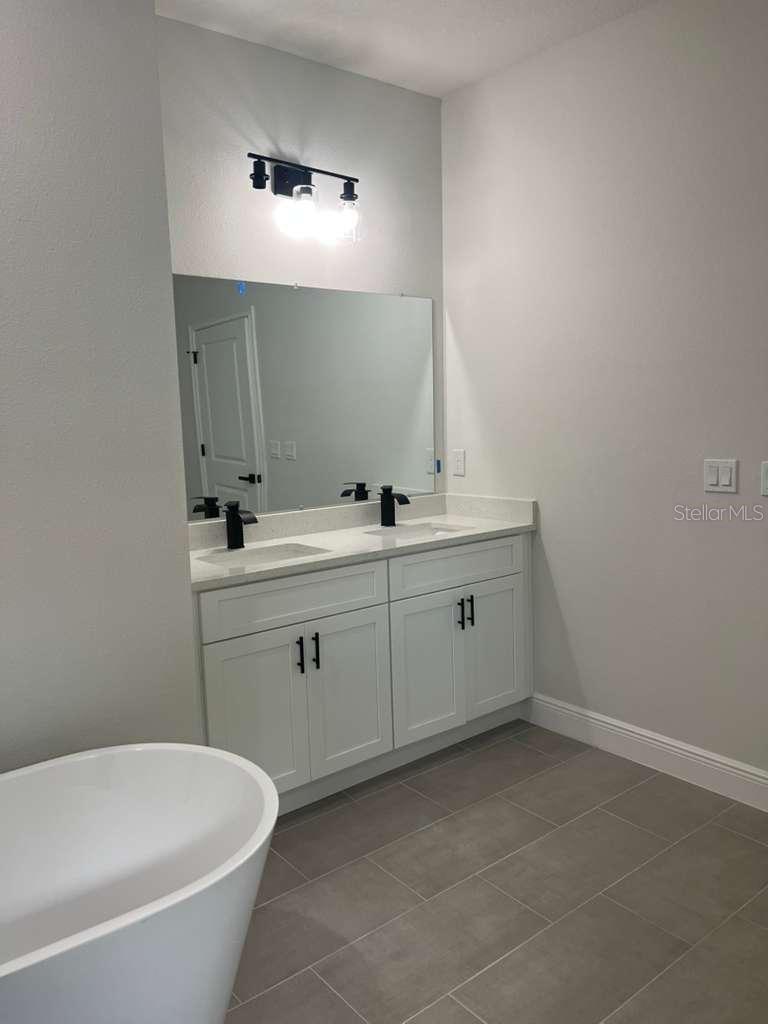 10990 N Adler Dr Property Photo 11