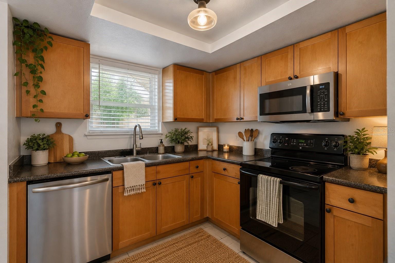 193 Lewfield Cir Property Photo 6