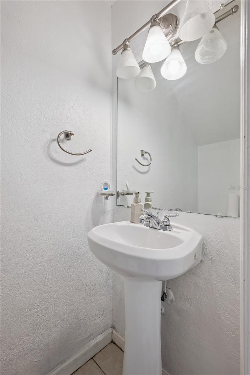 193 Lewfield Cir Property Photo 29