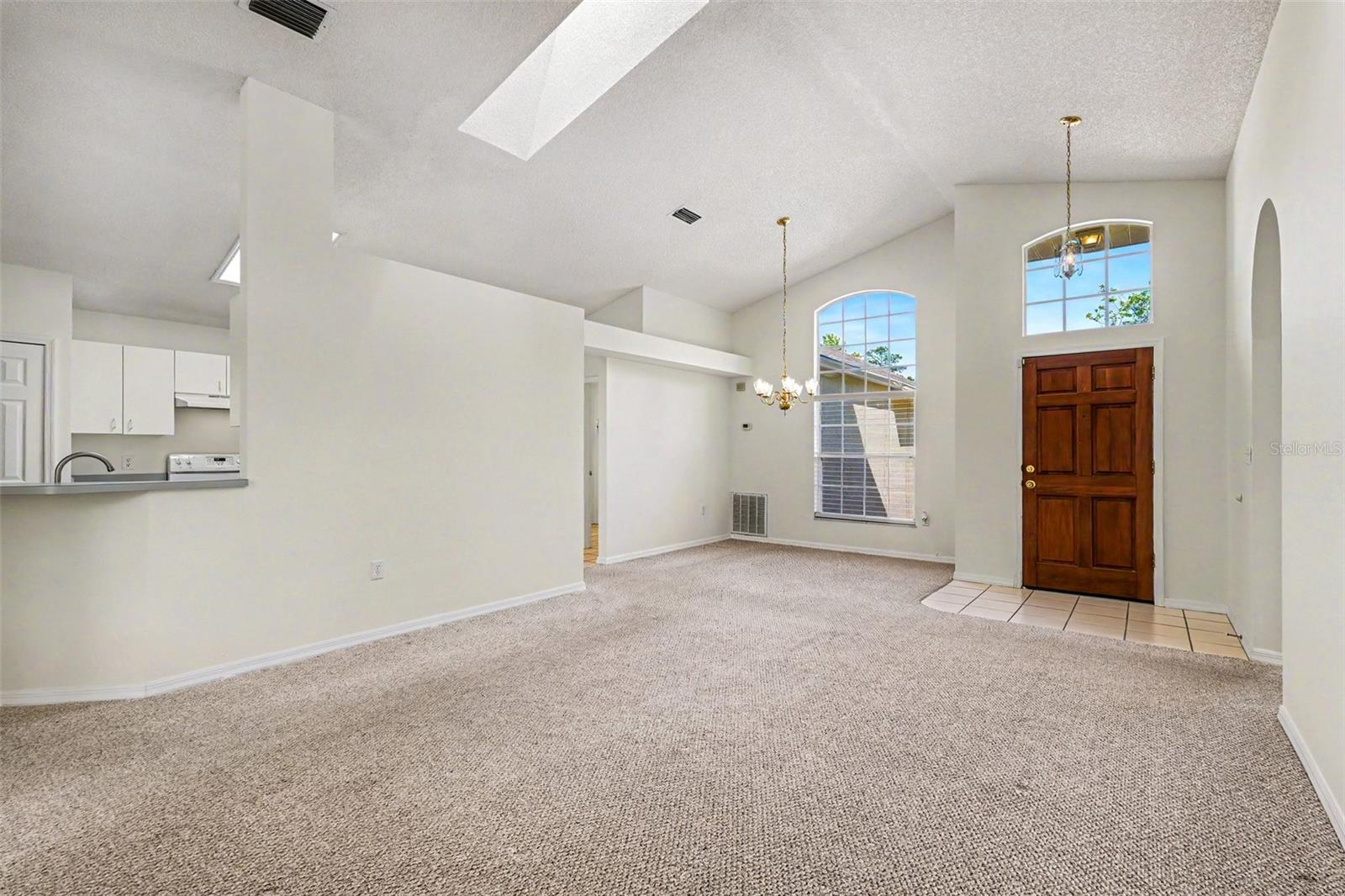 760 Monday Ct Property Photo 9