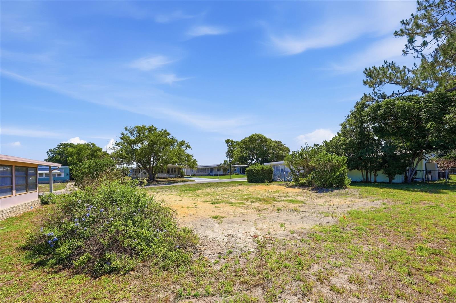 1223 Nassau Cir Property Photo 11