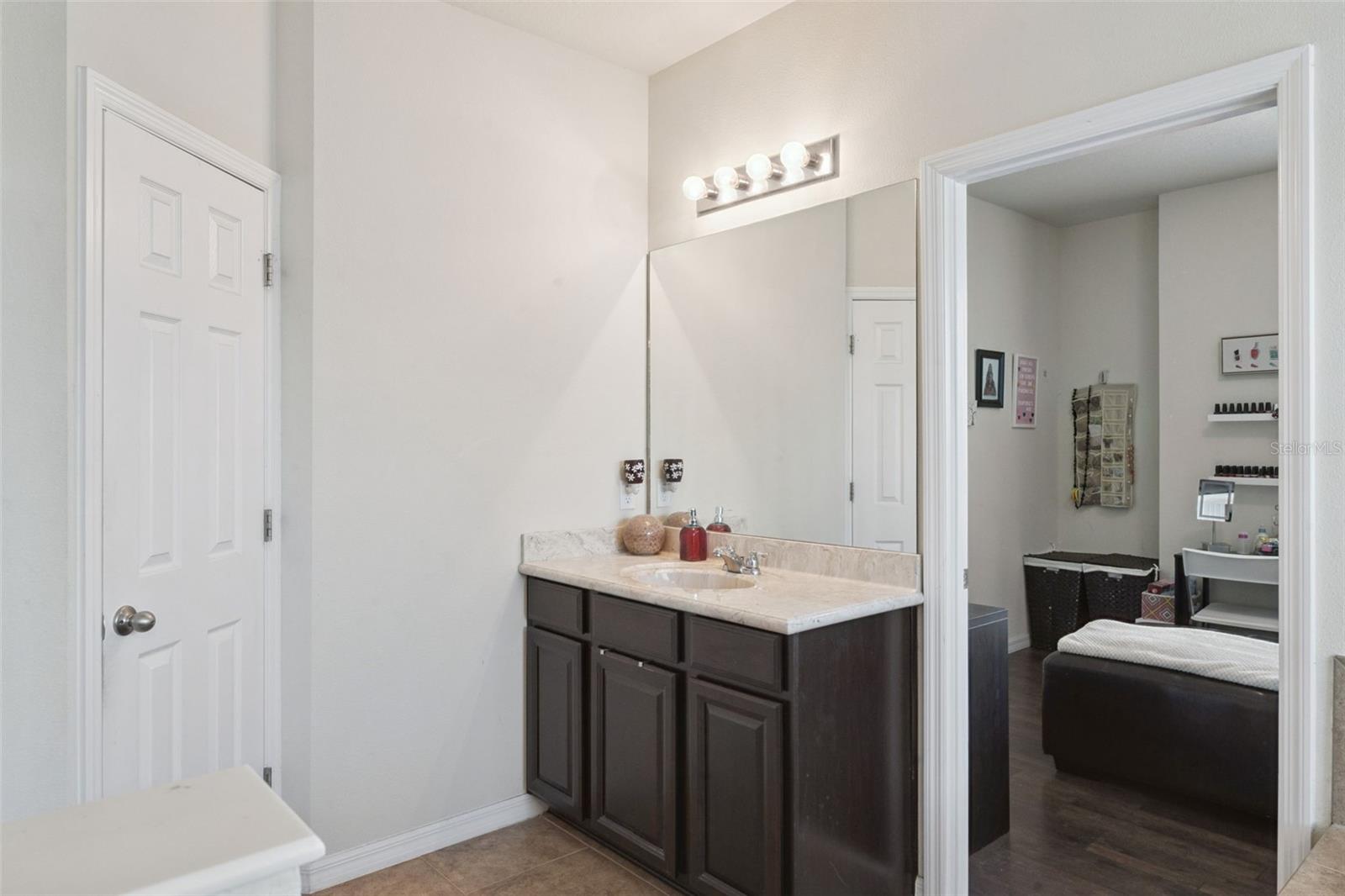 4750 Cypress Forest Ln Property Photo 33