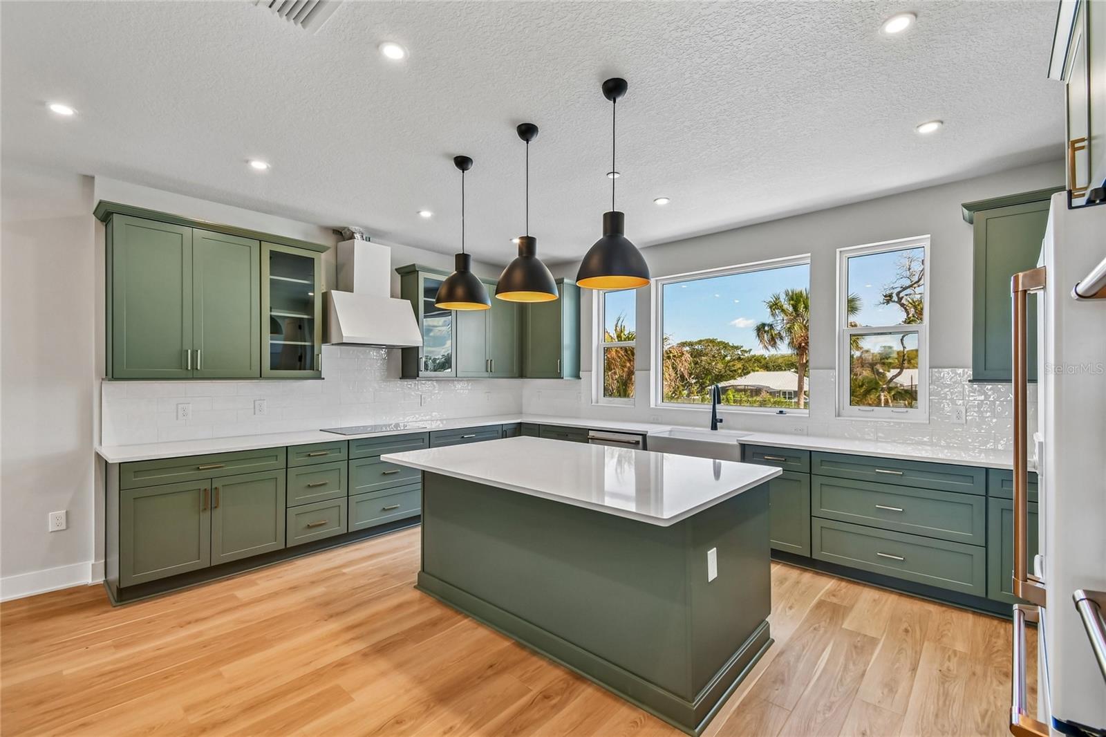 3103 Tidewatch Loop Property Photo 4