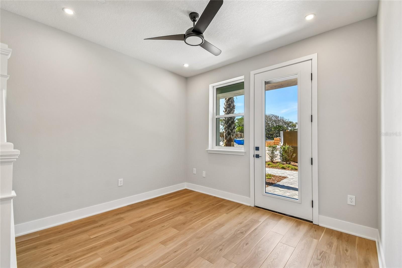 3103 Tidewatch Loop Property Photo 17