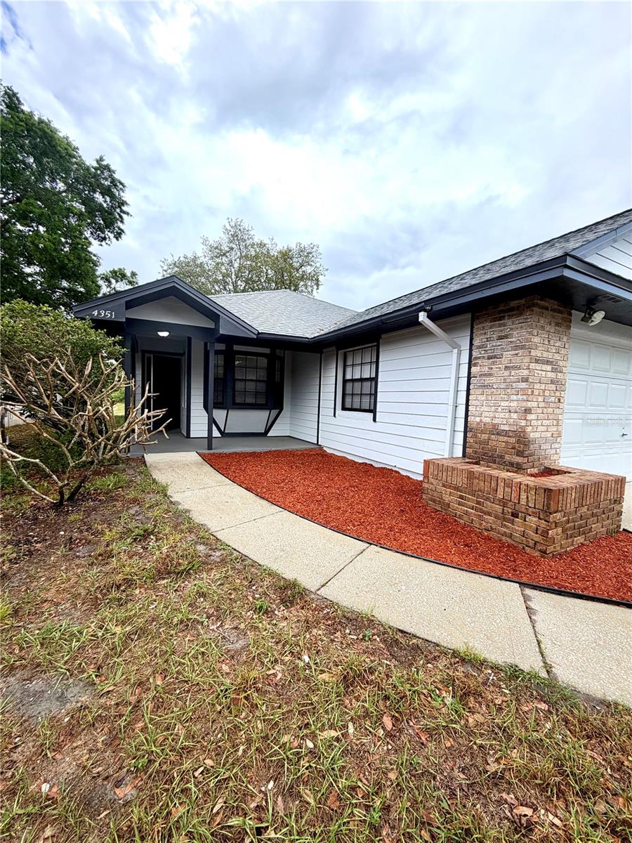 4351 Sandhurst Dr Property Photo 31