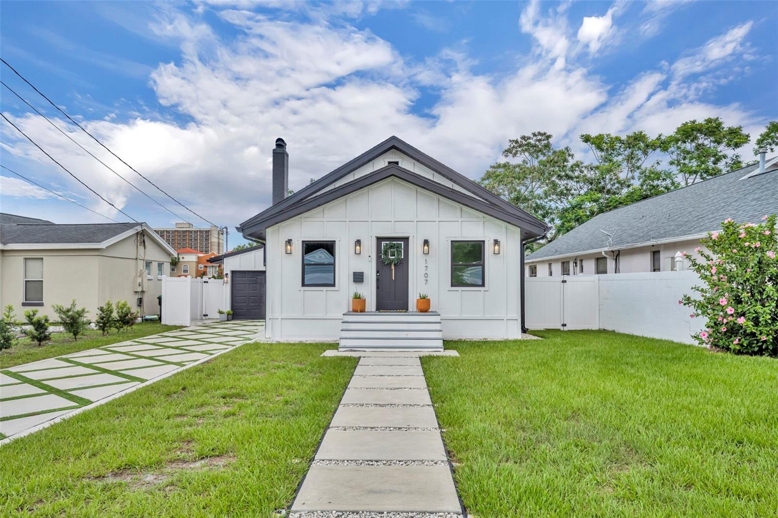 1707 Harmon Ave Property Photo 1