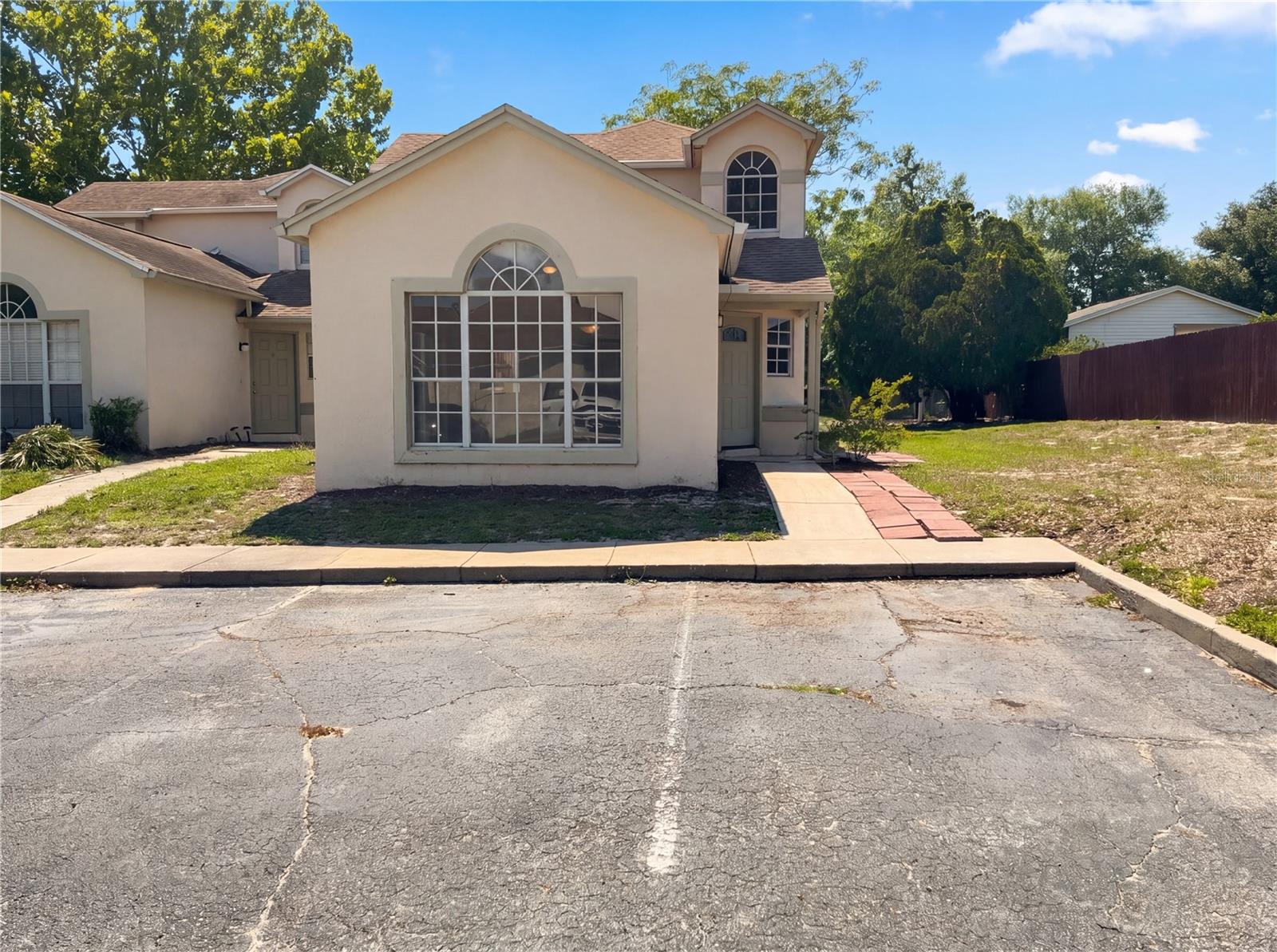 780 OLYMPIC CIR #I3 Property Photo 1