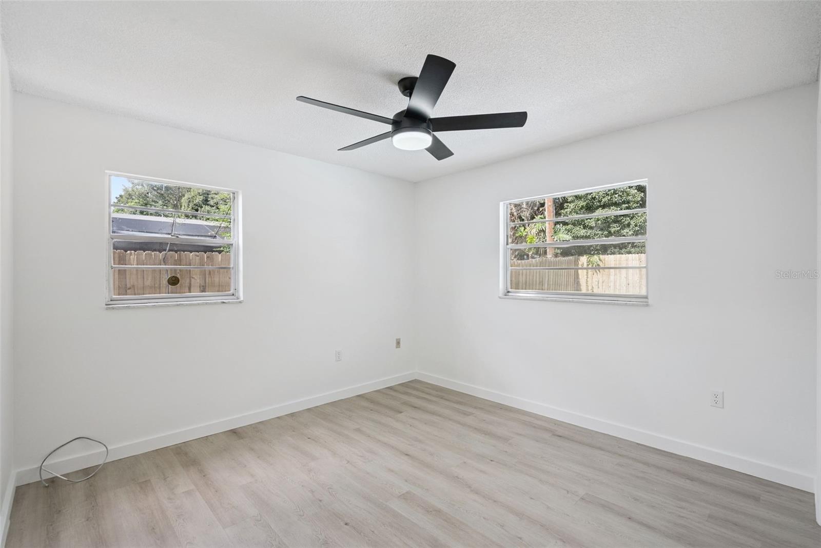 2713 Yucca St Property Photo 27