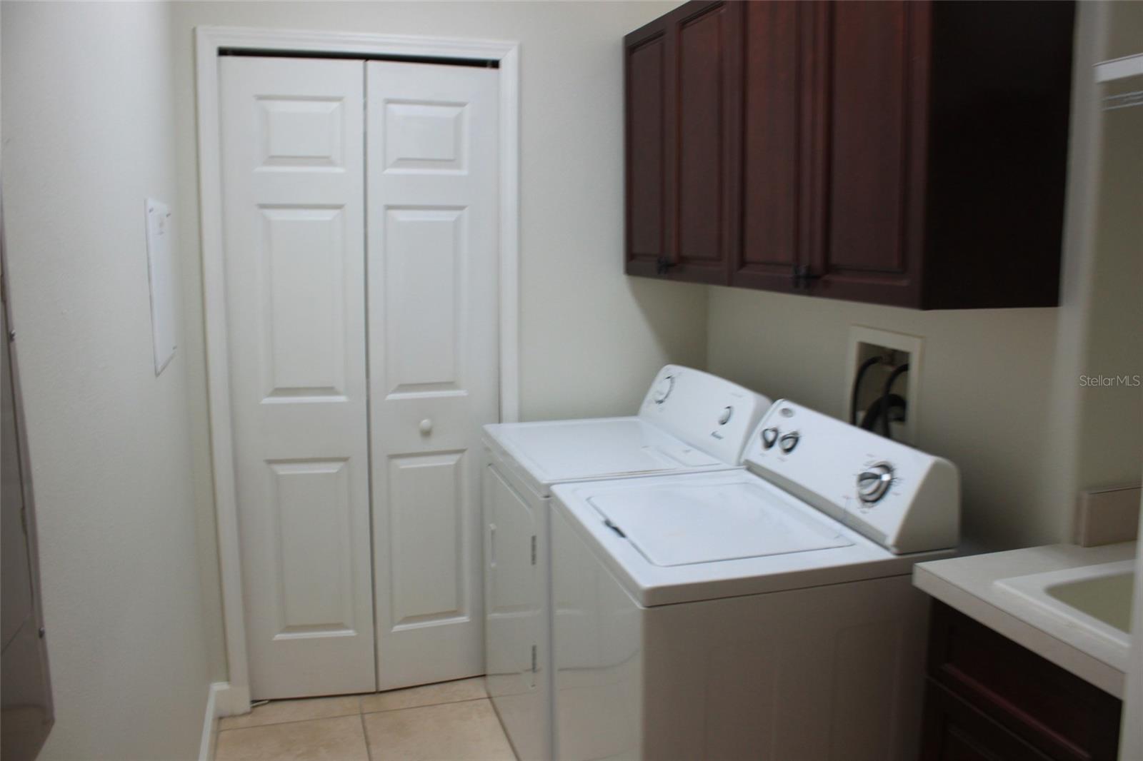8743 The Esplanade #22 Property Photo 27